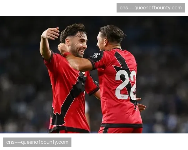 闪电战报：巴列卡诺主场与赫塔菲互交白卷，各取一分